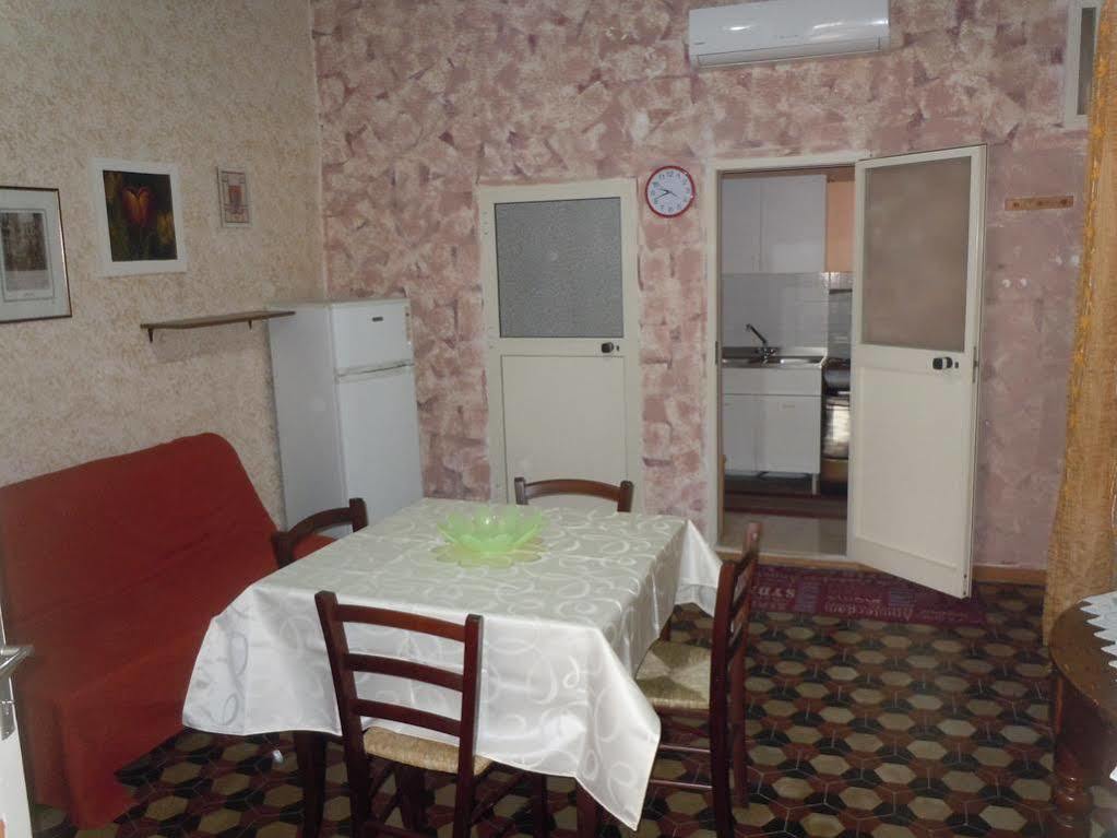 Appartamenti Piazza Vittorio Trapani Eksteriør bilde